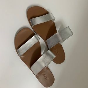 J Crew Boardwalk Sandal in Metallic Silver